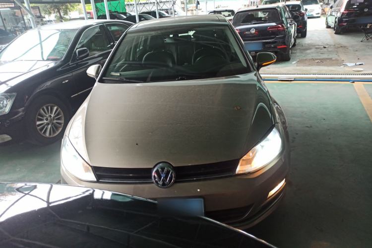 Used Volkswagen Golf 2014 1.4TSI Automatic Luxury Model
