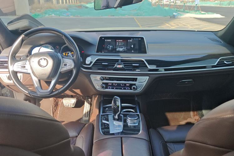 Used BMW 7 Series 2018 730Li Luxury Edition M Sport Package