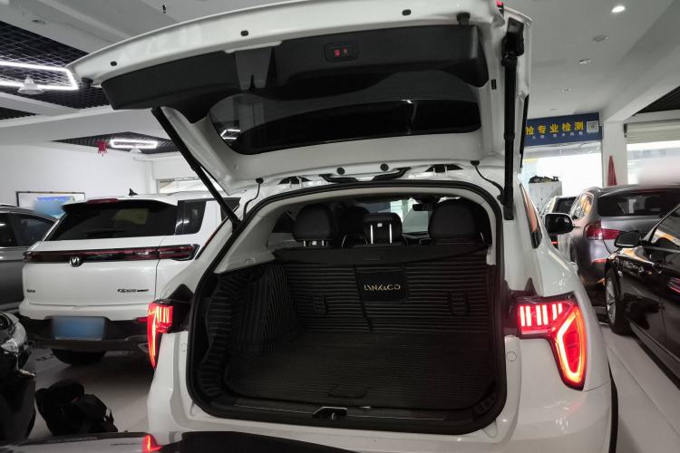 Used Lynk & Co 01 2017 2.0T Two-Wheel-Drive Version