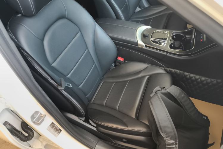 Used Mercedes-Benz C-Class 2019 C 180 L Fashion Edition Sport Version Right Front Seat