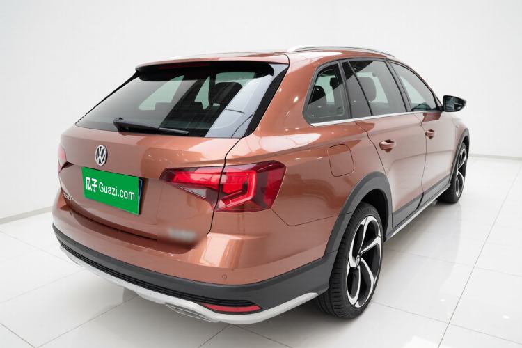 Used Volkswagen C-TREK 2017 230TSI DSG Comfort Version Exterior 5