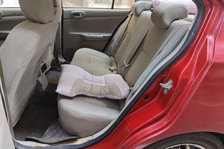 Used CHANGAN Alsvin V3 2015 1.4L Manual Meiruan Model China V Standard
