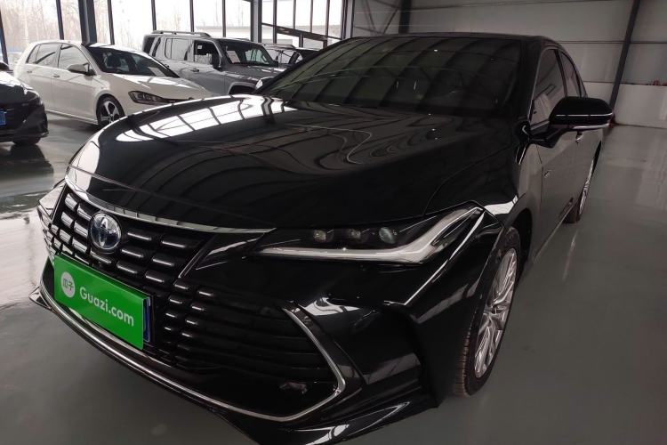 Used Toyota Avalon 2022 Dual-Engine 2.5L XLE Premium Edition