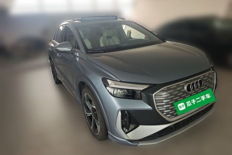 Used Audi Q4 e-tron 2023 50 e-tron quattro Visionary Edition Front Right 45 Deg