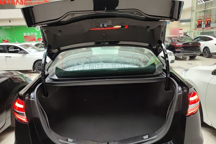 Used Ford Mondeo 2018 EcoBoost 180 Smart Control Fashion Model China VI Standard Trunk