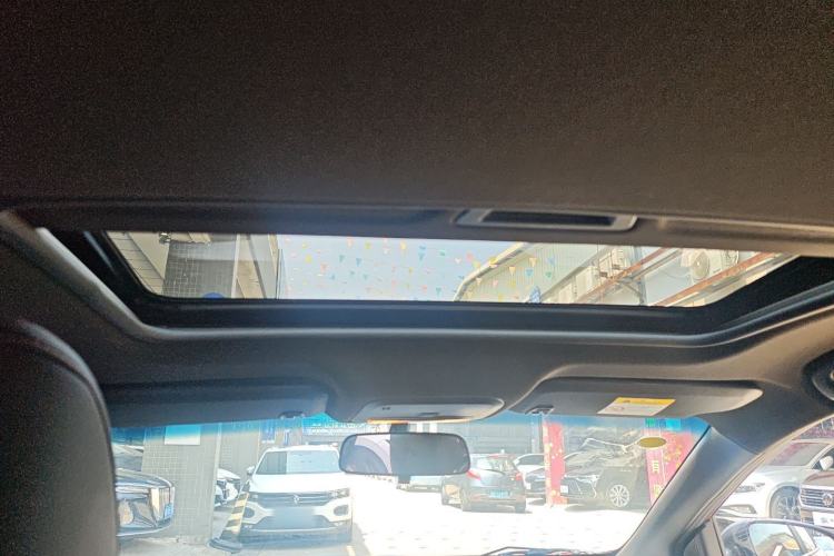 Used Chevrolet Monza 2022 Light Hybrid RS 330T Automatic Comfort Edition Headliner