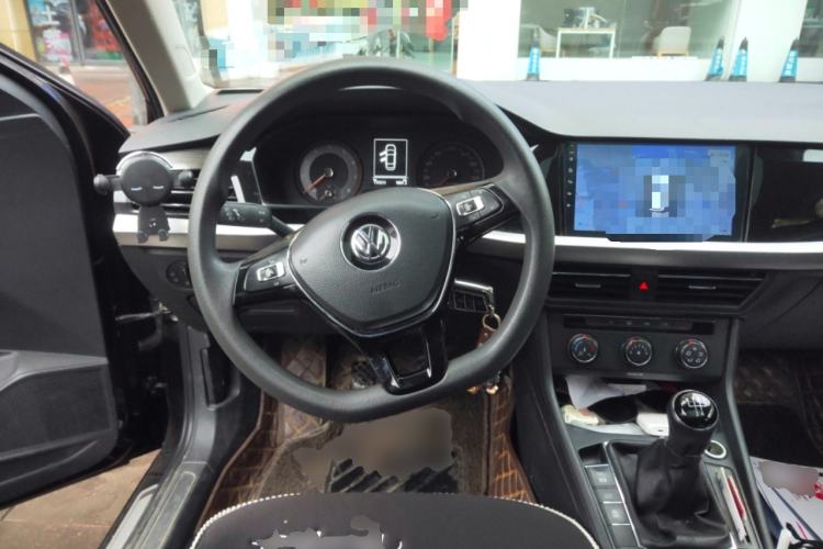 Used Volkswagen Lavida 2018 1.5L Manual Comfort Edition China V Standard Steering Wheel