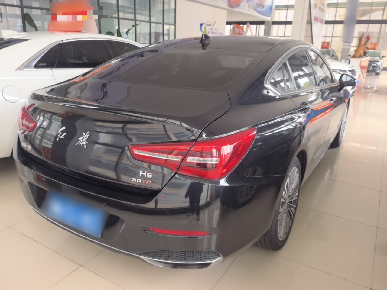 Hongqi H5 2022 Classic Model Facelift 1.5T DCT Qiyun Edition — снимка 4