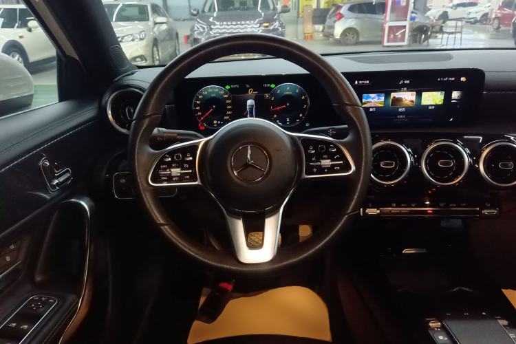 Used Mercedes-Benz A-Class 2022 Restyled A 200 L Sport Sedan Fashion Version