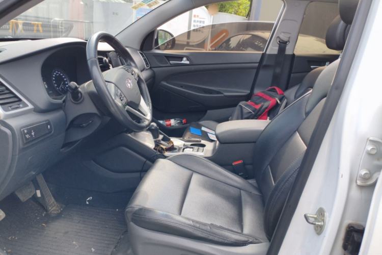 Used Hyundai Tucson 2018 1.6T Dual-Clutch Two-Wheel Drive 15th Anniversary Special Edition Left Front Seat