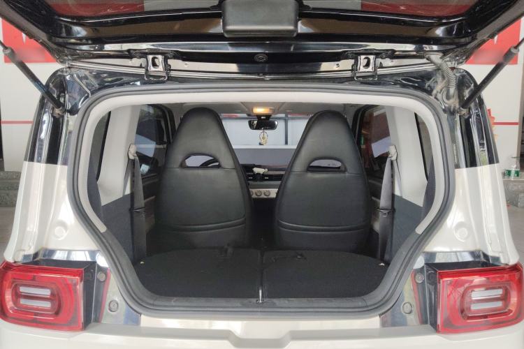 Used Wuling Hongguang MINIEV 2022 Macaron Premium Model – Lithium Iron Phosphate Trunk