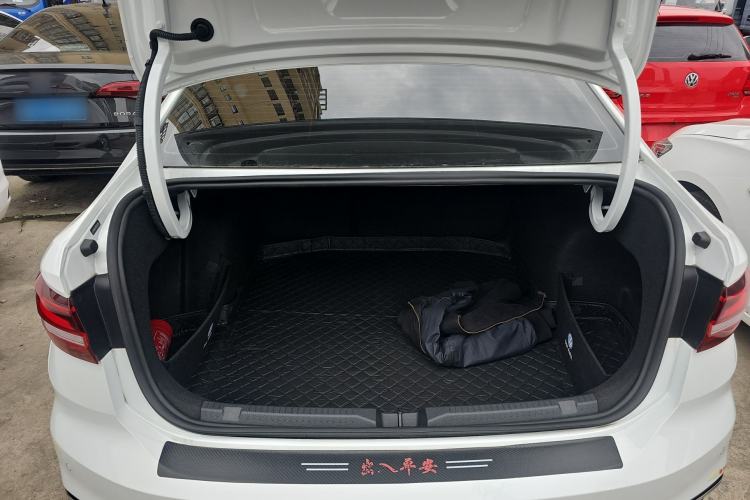 Used Volkswagen Lavida 2024 300TSI DSG Starry Sky Leading Edition