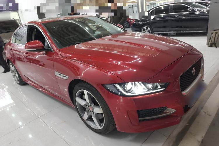 Used Jaguar XE 2017 2.0T 200 PS R-Sport