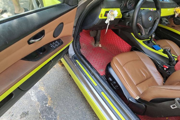 Used BMW 3 Series 2011 325i Convertible Coupe
