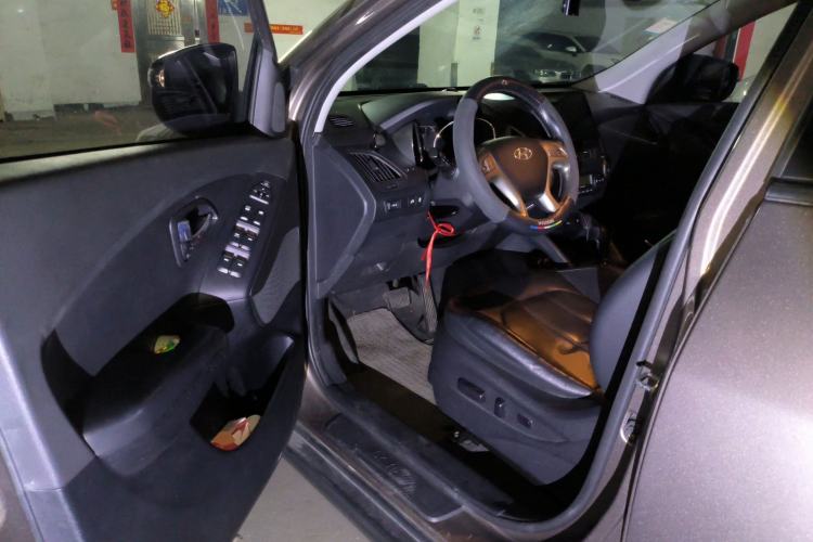 Used Hyundai ix35 2015 2.0L Automatic Two-Wheel Drive Leading Trim China V Standard Driver Seat