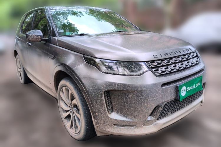 Used Land Rover Discovery Sport 2020 249 PS R-Dynamic Performance Edition Front Right 45 Deg