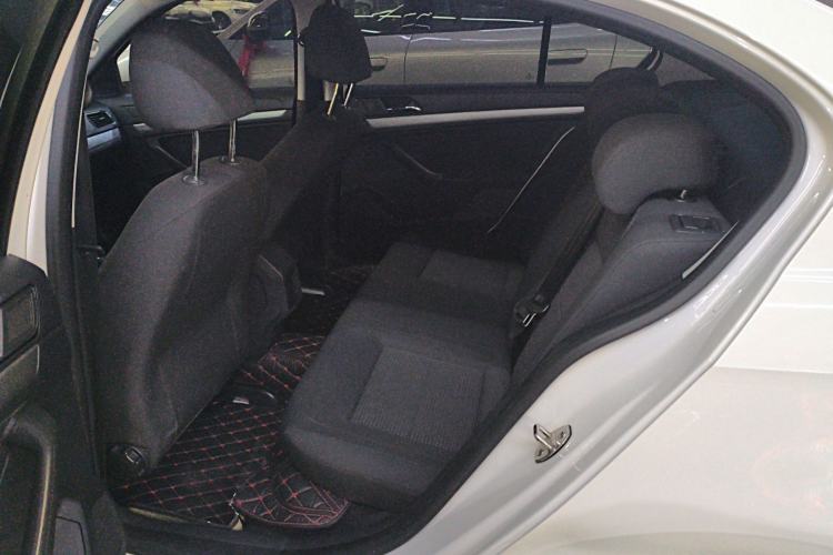 Used Volkswagen Lavida 2018 Classic 1.5L Automatic Fashion Edition China VI Standard