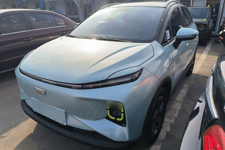 Used Geometry E Firefly 2022 401 km Linglong Tiger 4 Seats