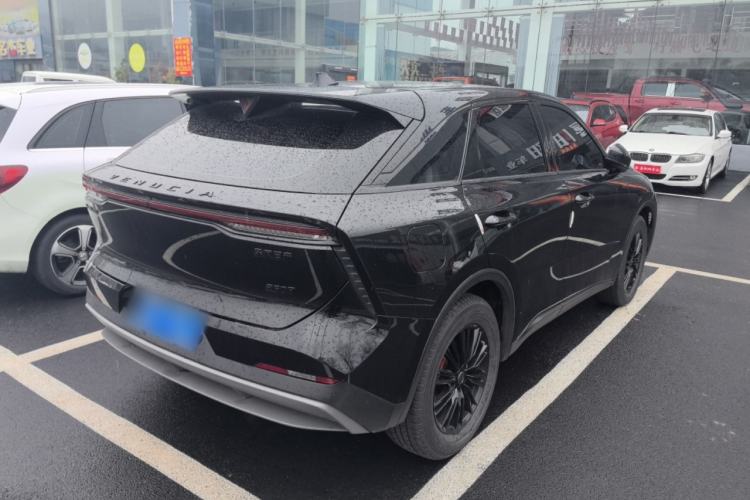 Used Venucia V 2022 260T Black Horse Edition · Idol