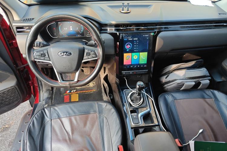 Used JAC T8 2020 2.0T Diesel Two-Wheel-Drive Luxury Version with Large Double Cabin – HFC4DB2-2E
