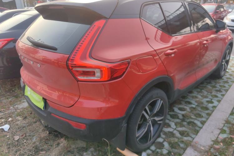 Used Volvo XC40 2021 T4 Four-Wheel Drive Smart & Sporty Edition