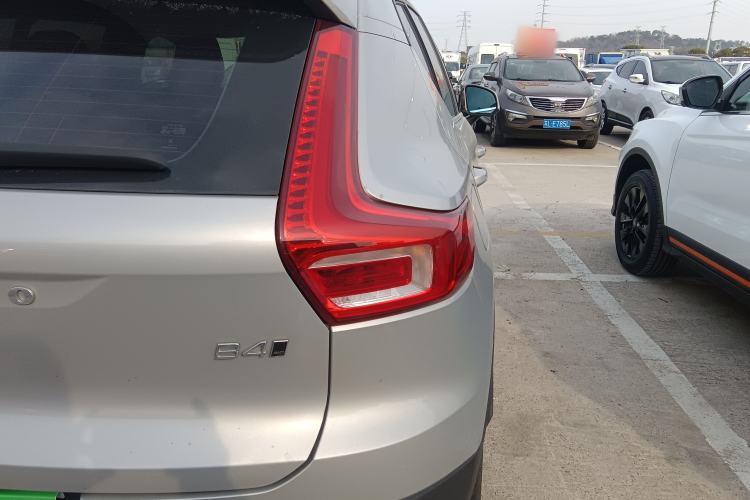 Used Volvo XC40 2024 B4 4x4 Smart Luxury Edition