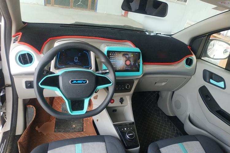 Used JMEV Xiao Qilin 2024 201km Comfort Version Center Console