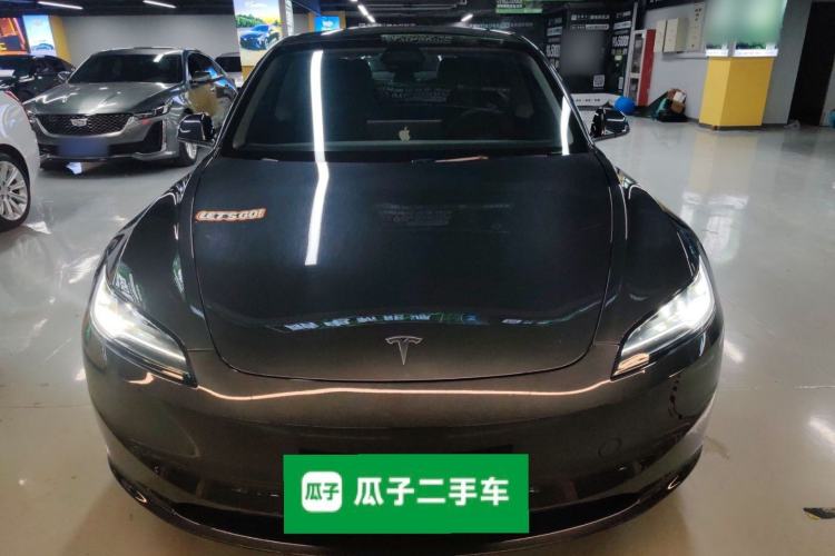 Used Tesla Model 3 2023 Long-Range All-Wheel-Drive Version