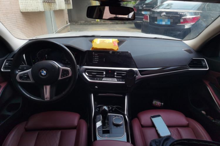 Used BMW 3 Series 2022 Restyled 320Li M Sport Package Center Console