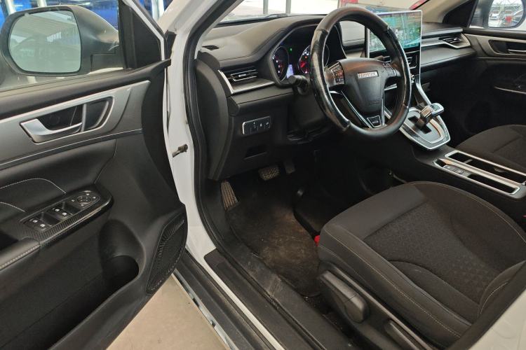 Used Haval M6 2021 PLUS 1.5T DCT Elite Smart Connectivity Model
