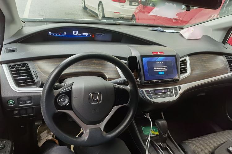 Used Honda Jade 2017 1.8L automatic Comfort version 5 seats