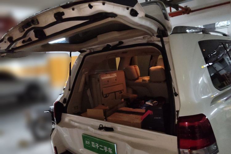 Used Toyota Land Cruiser 2018 4.0L VX-R Gasoline 7 Seats Middle East
