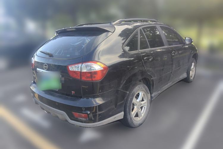 Used BYD S6 2014 1.5TI Manual Luxury 5-Seater
