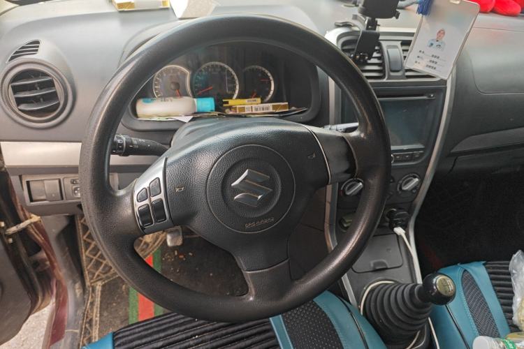 Used Suzuki Wagon R X5 2013 Cruise Edition 1.4L VVT Luxury Model China V Standard Steering Wheel