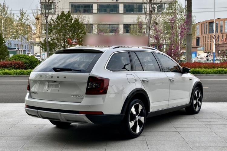 Used Skoda Octavia 2019 TSI280 DSG Luxury Edition Station Wagon China VI Standard Exterior 3