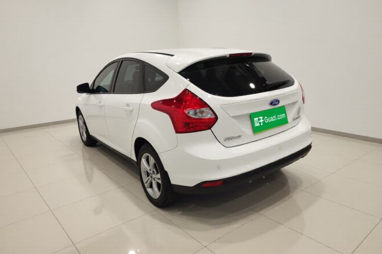 Used Ford Focus 2012 Hatchback 1.6L Automatic Fashion Edition
