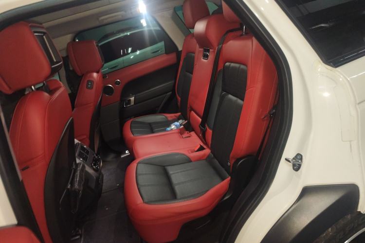 Used Land Rover Range Rover Sport 2021 3.0 L6 YAO Black Edition
