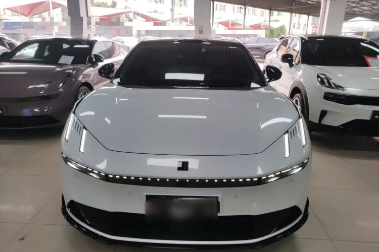 Used Lynk & Co 10 EM-P 2025 Model 240 Four-Wheel Drive Ultra Front