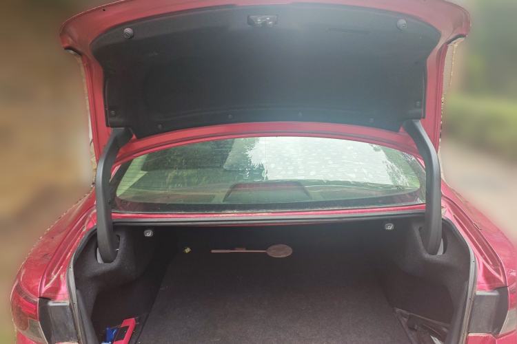 Used Mazda Atenza 2017 2.0L Blue Sky Luxury Edition