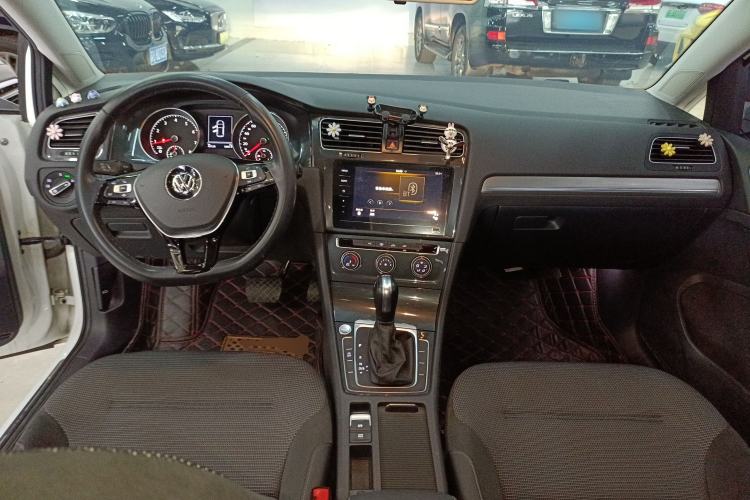 Used Volkswagen Golf 2020 Zhiai Edition 280TSI DSG Comfort Model