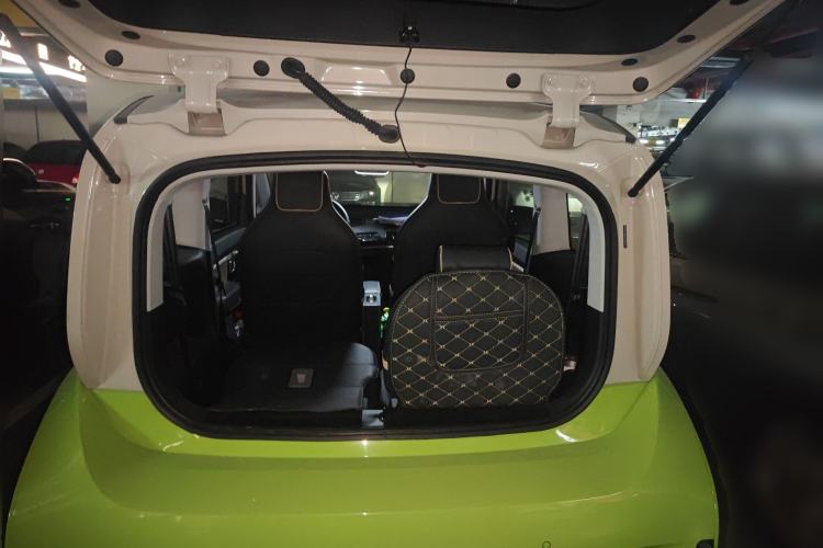 Used Baojun KiWi EV 2021 Artist Model Lithium Iron Phosphate
