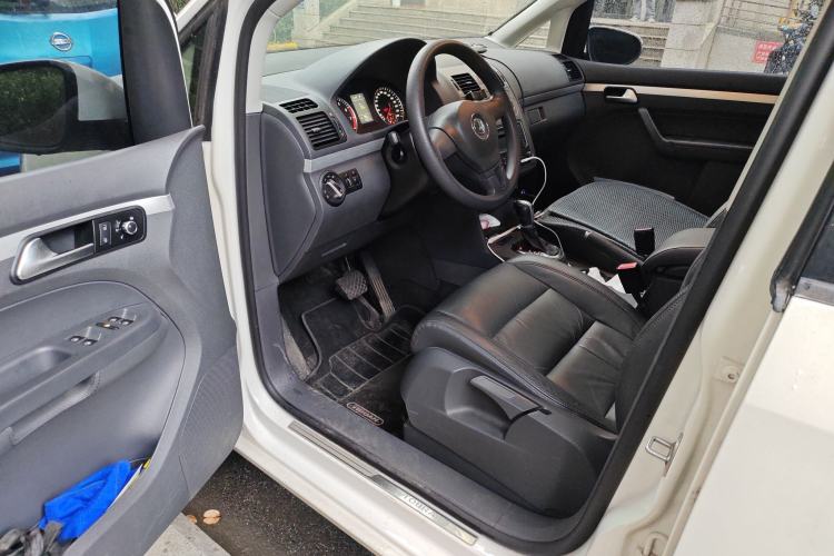 Used Volkswagen Touran 2013 1.4T DSG Comfort Edition 5-Seater
