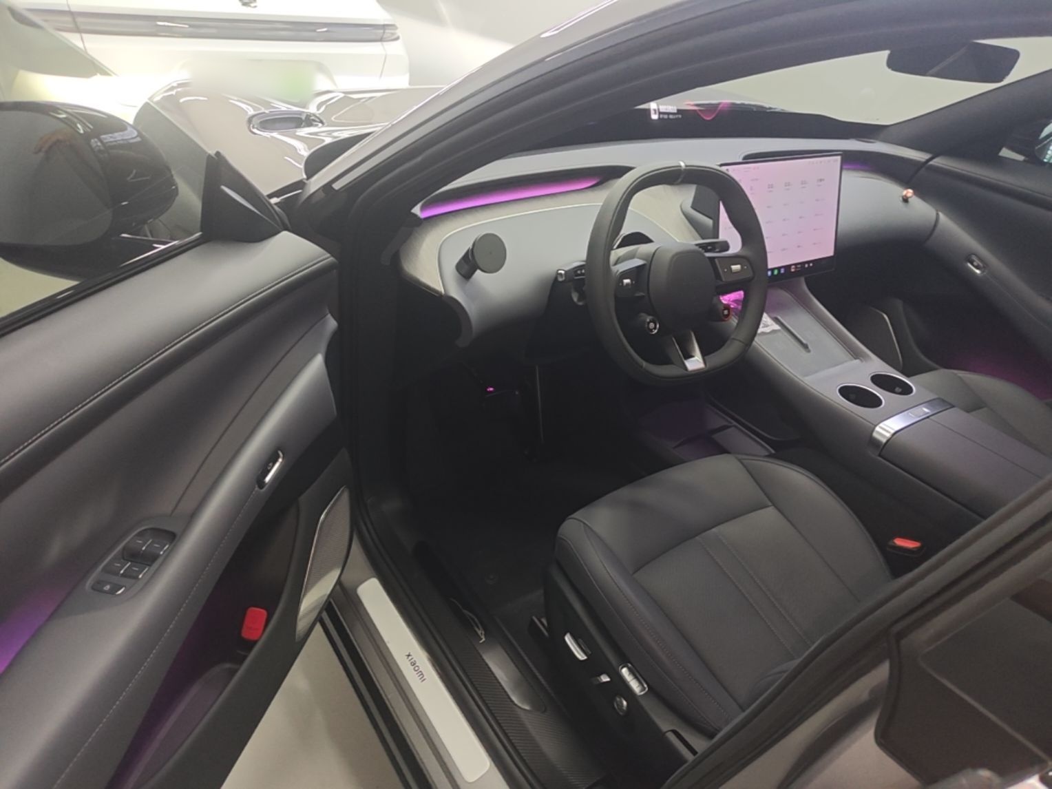 Xiaomi Auto YU7 2025 Ultra-Long Range All-Wheel Drive Pro Version — снимка 18