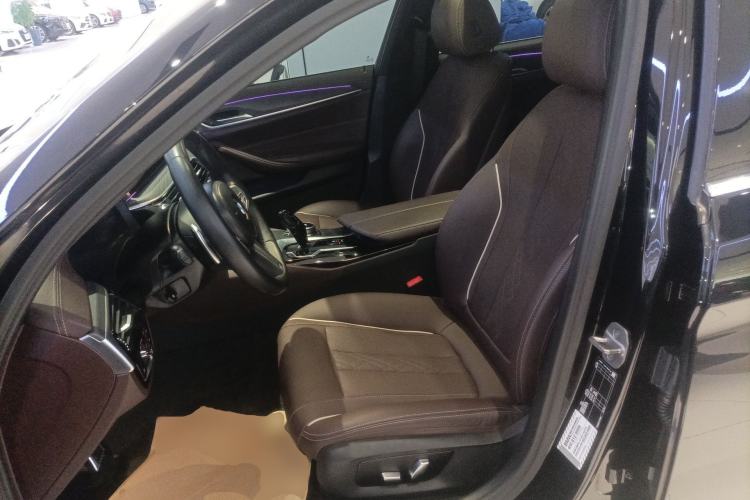 Used BMW 5 Series 2022 Second Facelift 530Li Leading Edition M Sport Package
