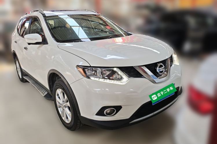 Used Nissan X-Trail 2015 2.0L CVT Comfort MAX Edition 2WD
