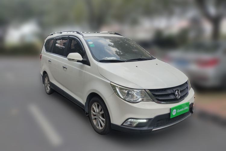 Used Baojun 730 2015 1.8L Manual Luxury Navigation ESP Version 7-seater