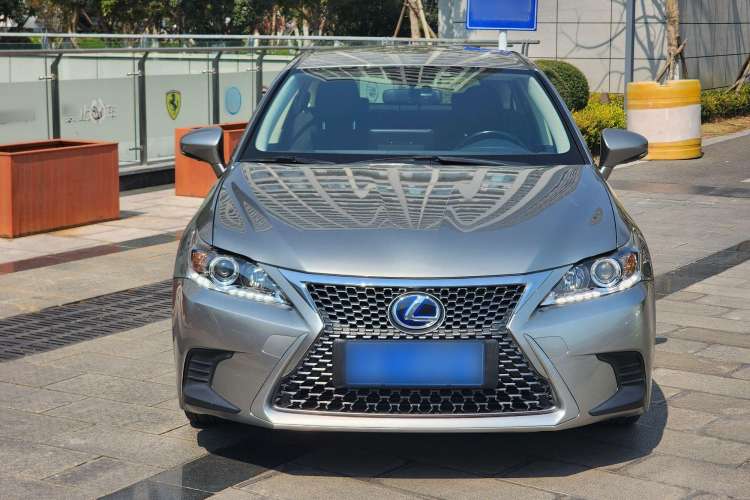 Used Lexus CT 2017 CT200h Elite Edition Solid Color China V Standard
