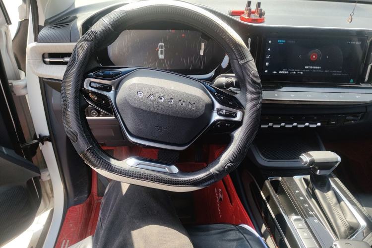 Used Baojun RM-5 2019 1.5T CVT 24-Hour Online Premium Version 7 Seats Steering Wheel