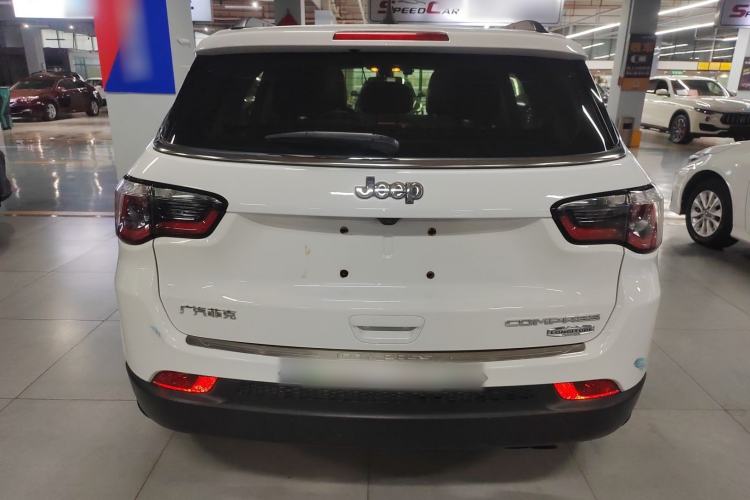 Used Jeep Compass 2017 200T Automatic Family Edition
