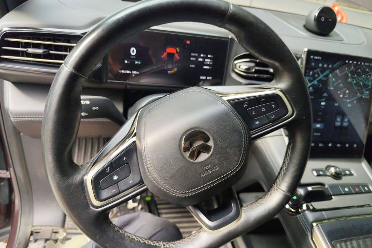 Used Nio ES6 2019 430KM First-Edition Commemorative Version
